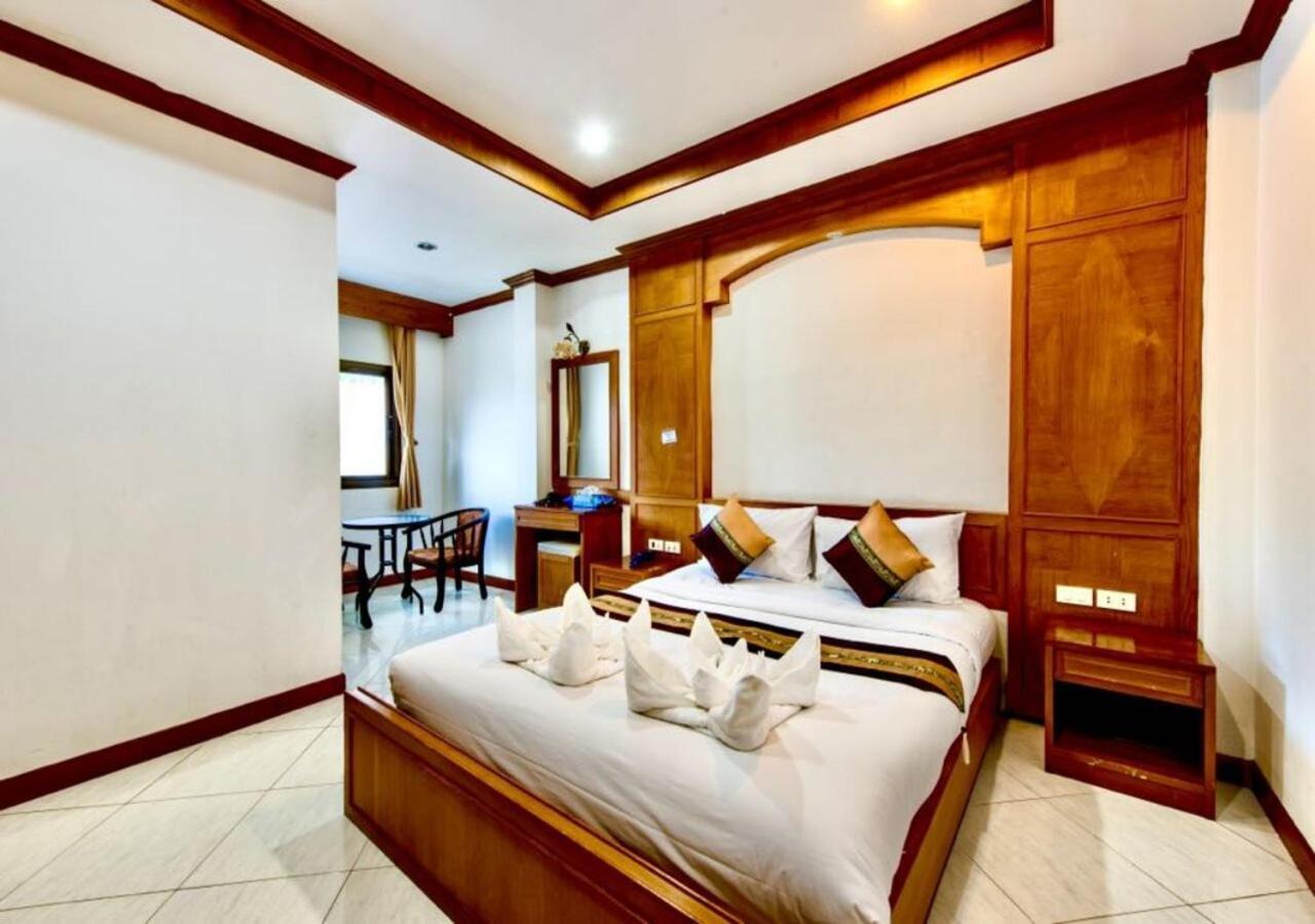 Magnific Patong Hotel Luaran gambar