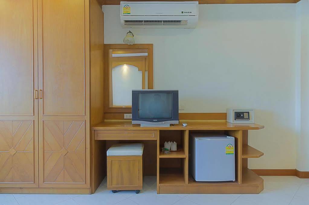 Magnific Patong Hotel Luaran gambar