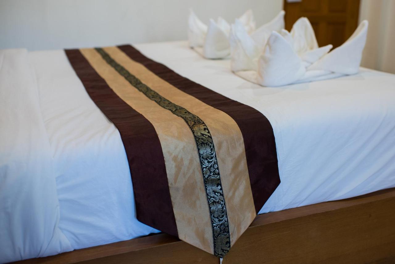 Magnific Patong Hotel Luaran gambar